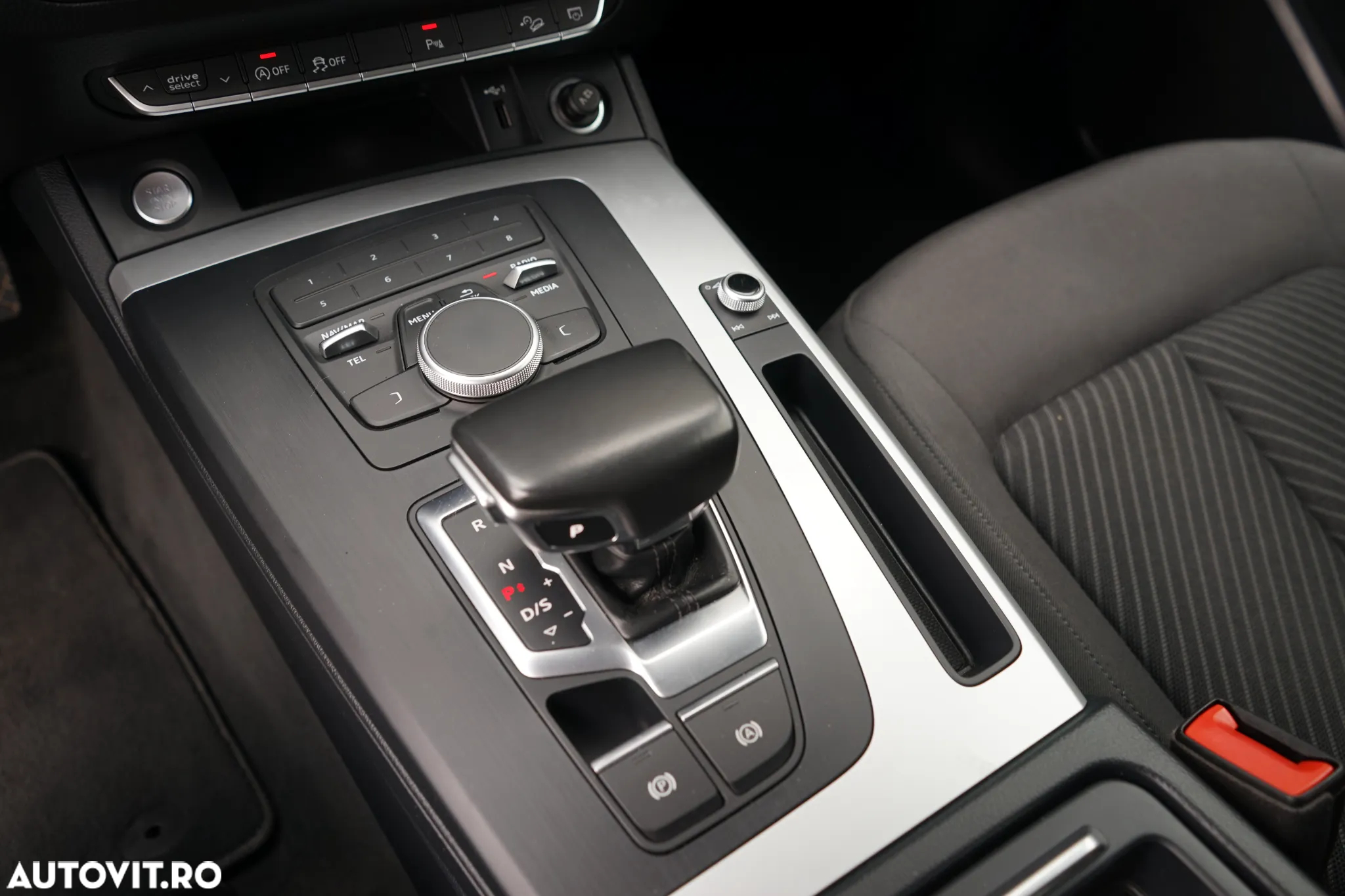 Audi Q5 2.0 TDI Quattro S tronic Design - 23