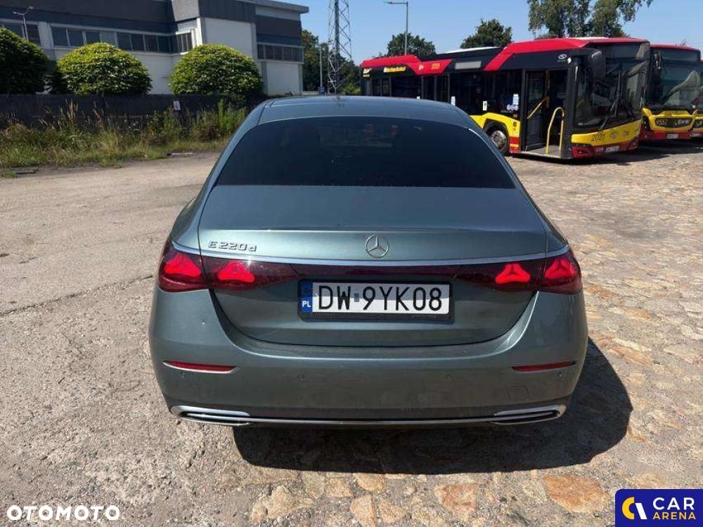 Mercedes-Benz Klasa E - 5