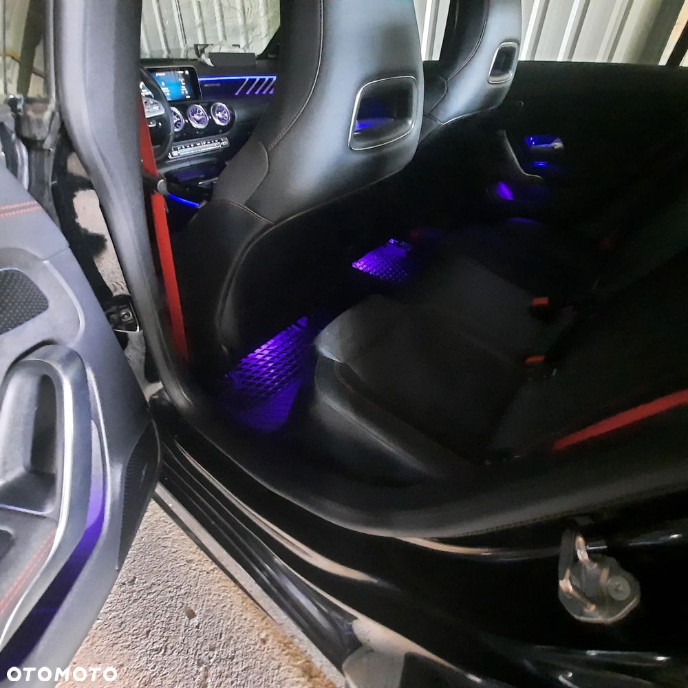 Mercedes-Benz CLA AMG 35 4-Matic 7G-DCT - 30