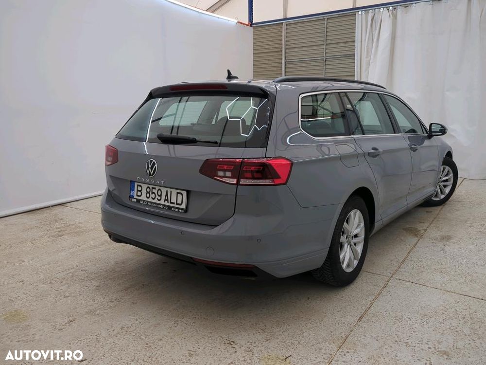 Volkswagen Passat 2.0 TDI DSG Comfortline - 2