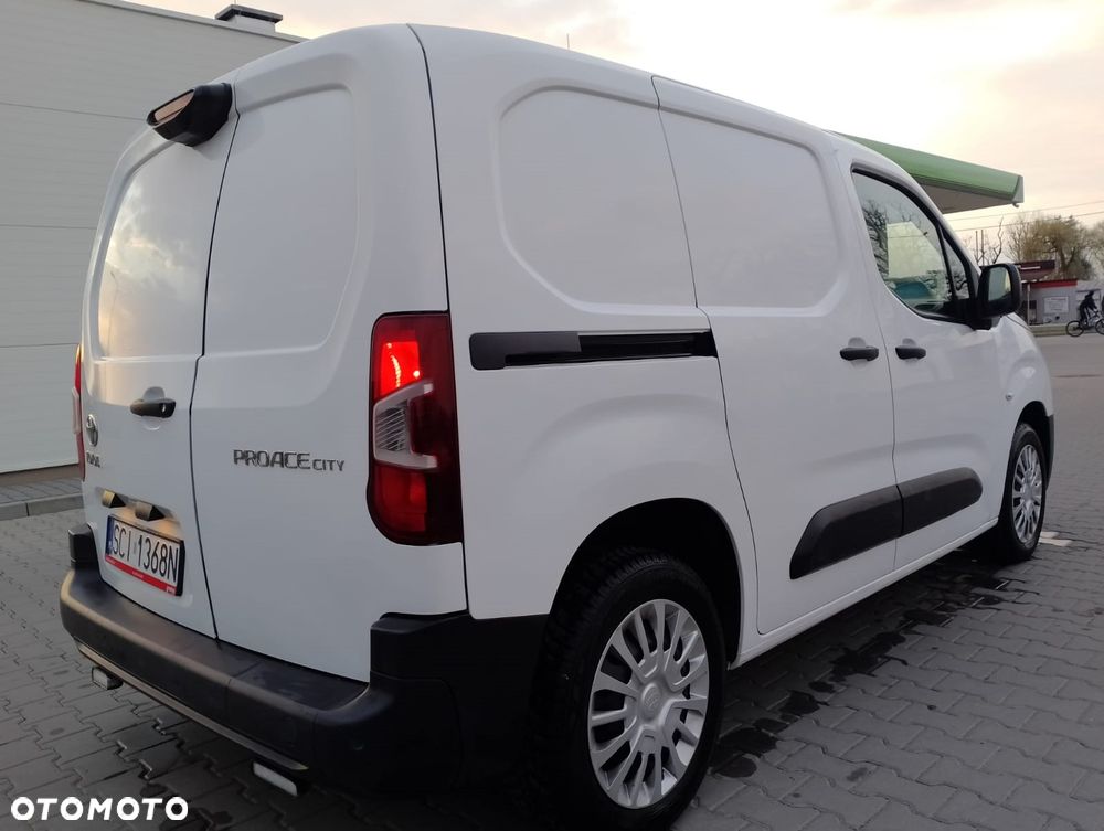 Toyota PROACE CITY L1 1.5d-102PS 3 OSOBY 100000km - 8