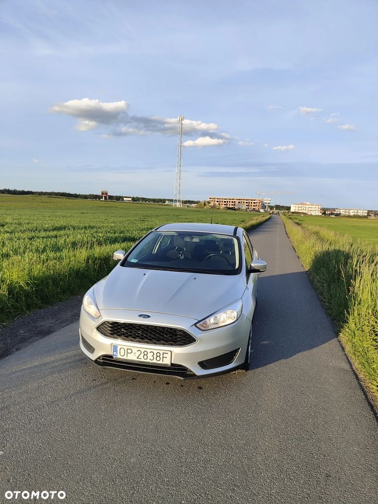 Ford Focus 1.6 Trend - 9