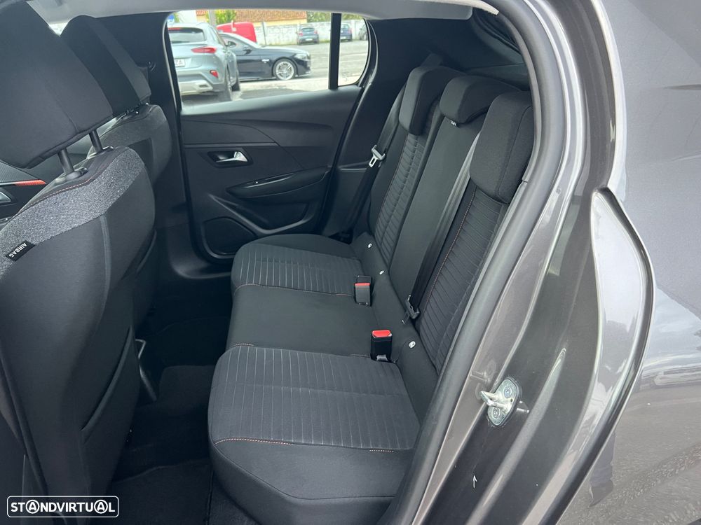 Peugeot 208 1.2 PureTech Active Pack - 13