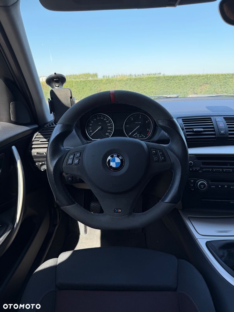 BMW Seria 1 - 12