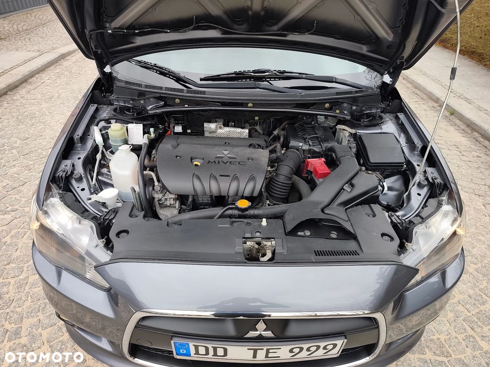 Mitsubishi Lancer 1.8 Intense - 16