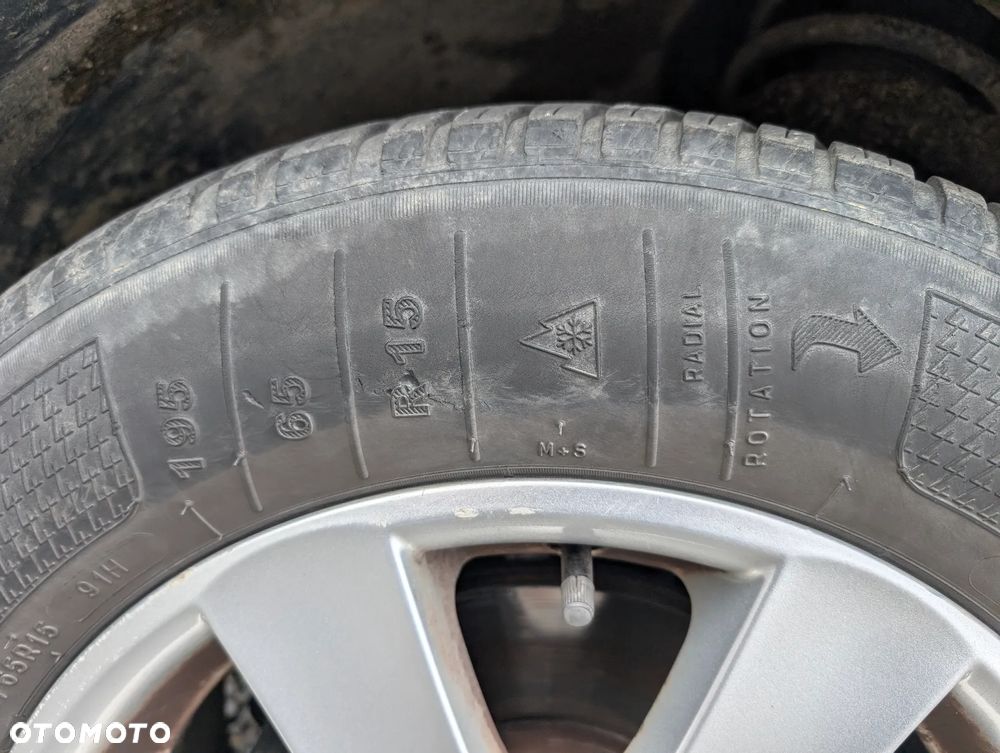 Ford Focus 1.6 Trend - 8