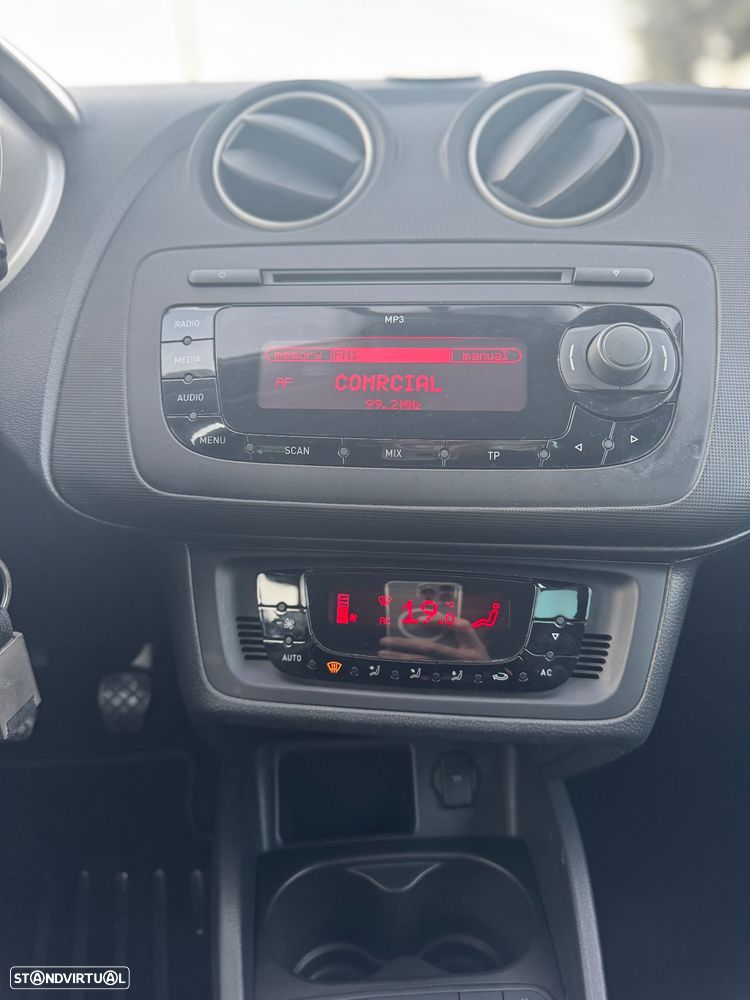 SEAT Ibiza 1.6 TDI 25 Anos DPF - 10