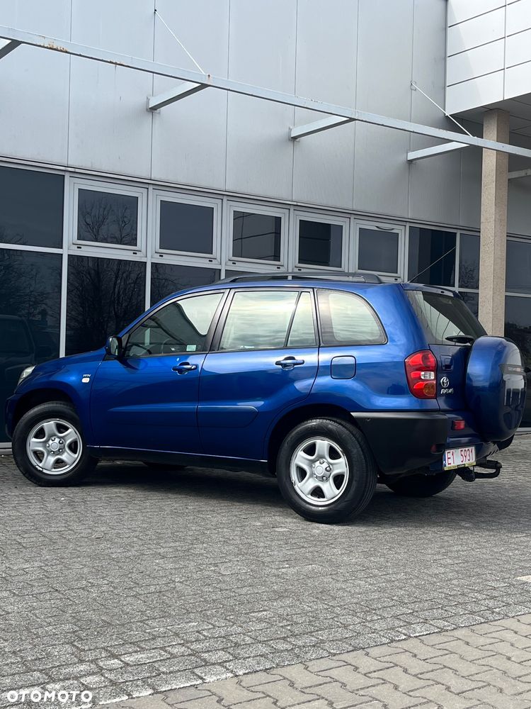 Toyota RAV4 4x2 Edition - 18