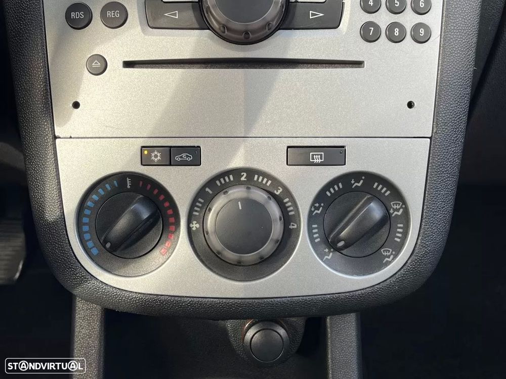 Opel Corsa 1.3 CDTI Enjoy 88g - 18