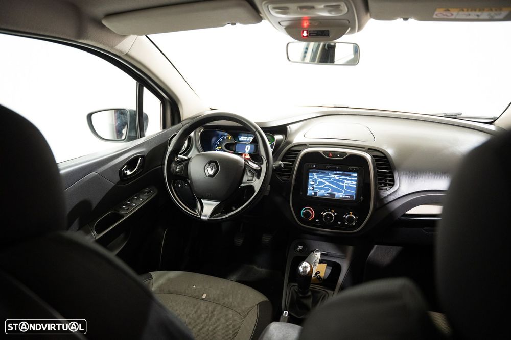 Renault Captur 1.5 dCi Exclusive - 6