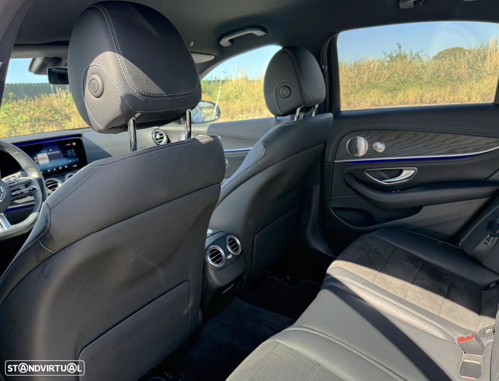 Mercedes-Benz E 300 de AMG Line - 31