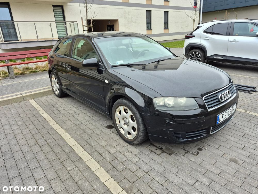 Audi A3 3-drzwiowe 1.6 Ambiente - 4