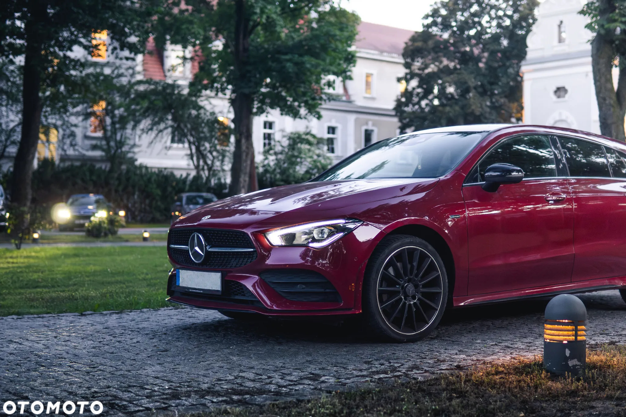 Mercedes-Benz CLA 250 E AMG Line 8G-DCT - 30