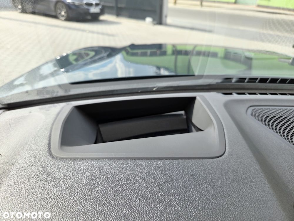 BMW Seria 3 - 26