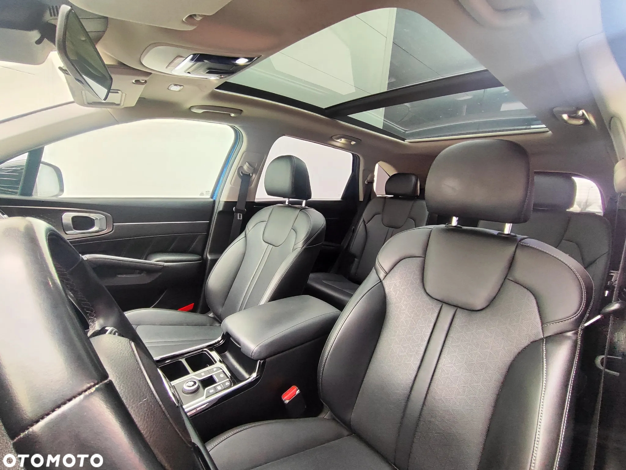 Kia Sorento - 8