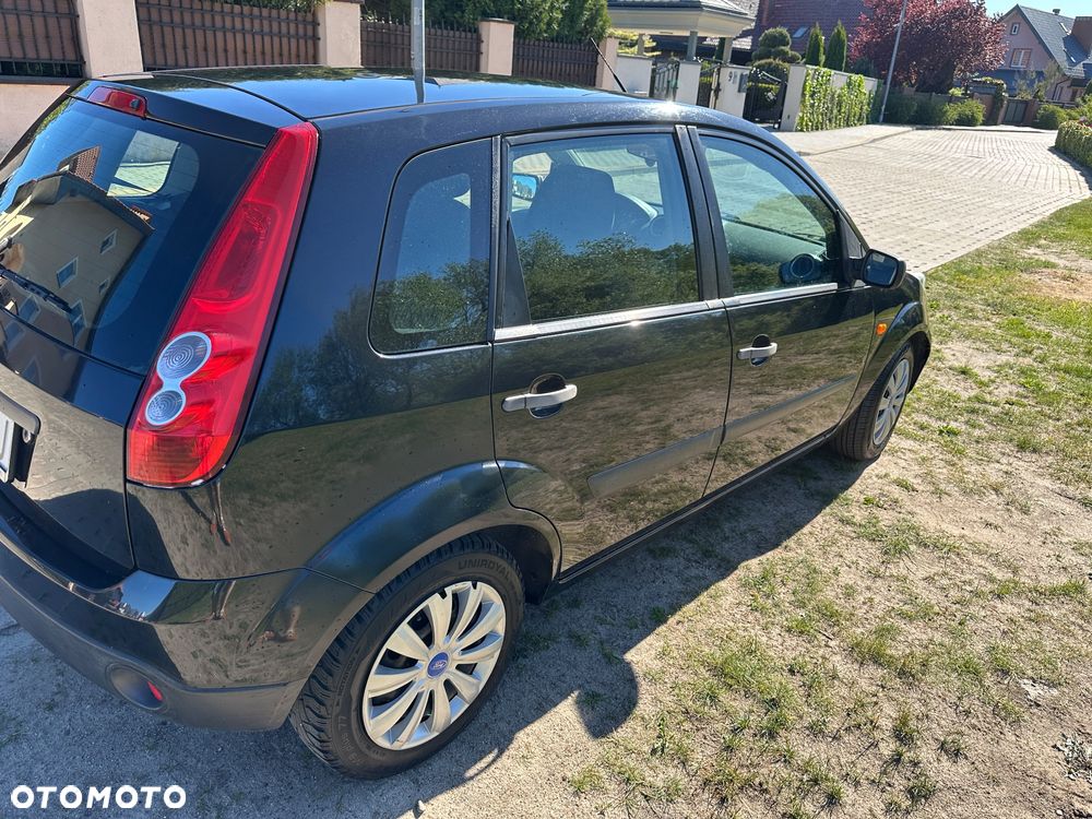 Ford Fiesta 1.3 Style - 12