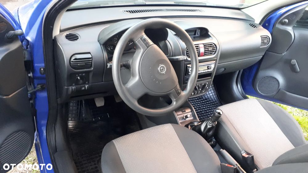 Opel Corsa 1.0 12V Cosmo - 5