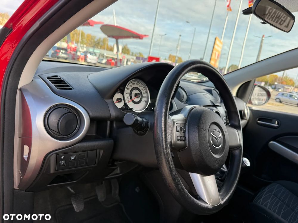 Mazda 2 1.3 Comfort - 12