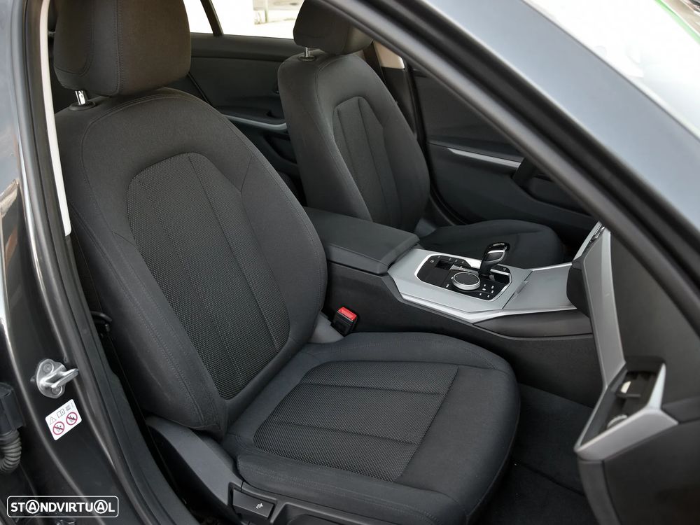 BMW 330 e Corporate Edition Auto - 7