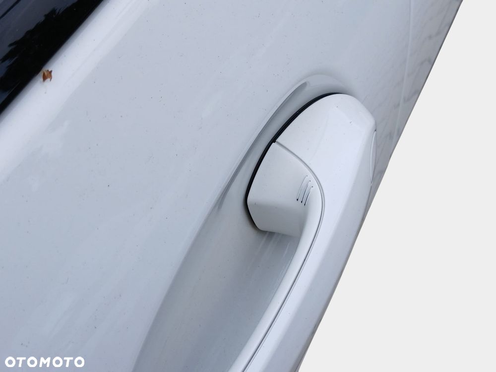 BMW Seria 2 218d GT M Sport - 8