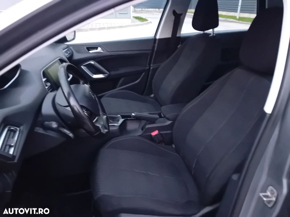 Peugeot 308 PureTech 130 Stop & Start Style - 10