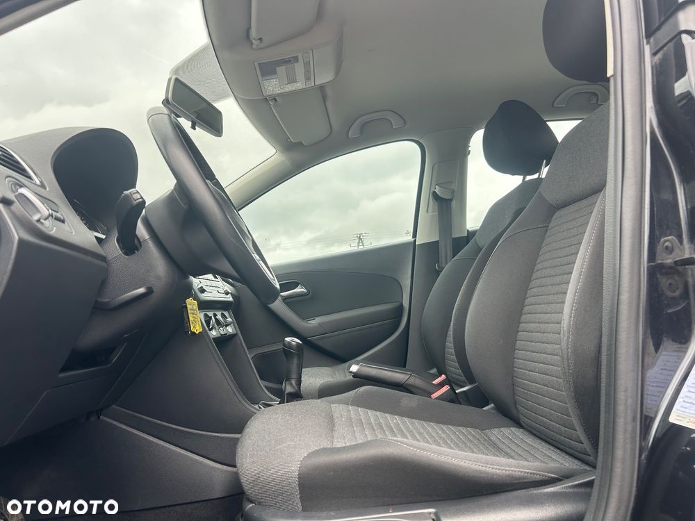 Volkswagen Polo - 7