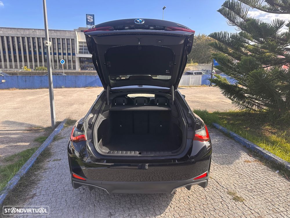 BMW i4 eDrive40 - 7