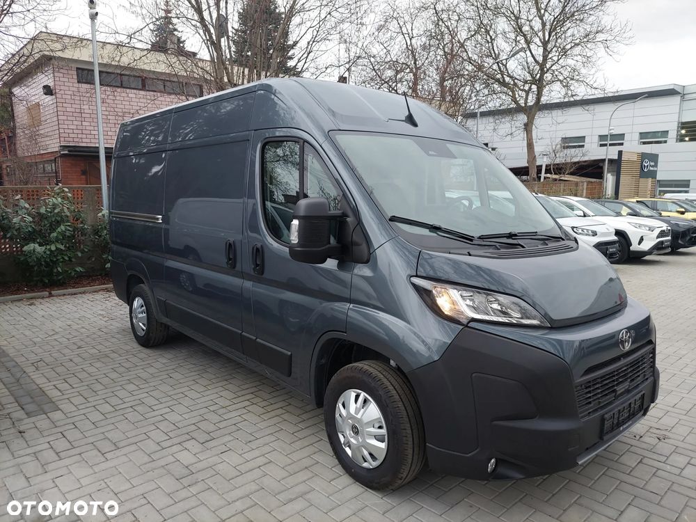 Toyota Proace MAX - 1