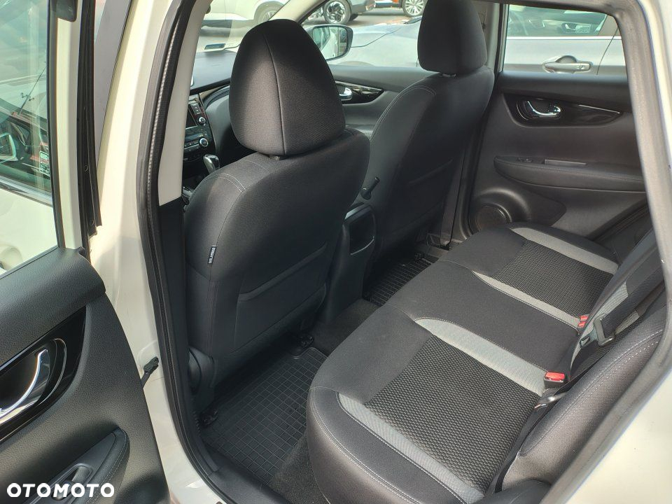 Nissan Qashqai - 6