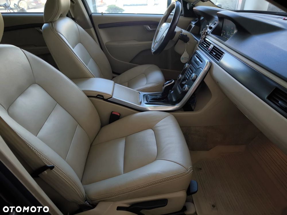 Volvo XC 70 D4 AWD Summum - 13