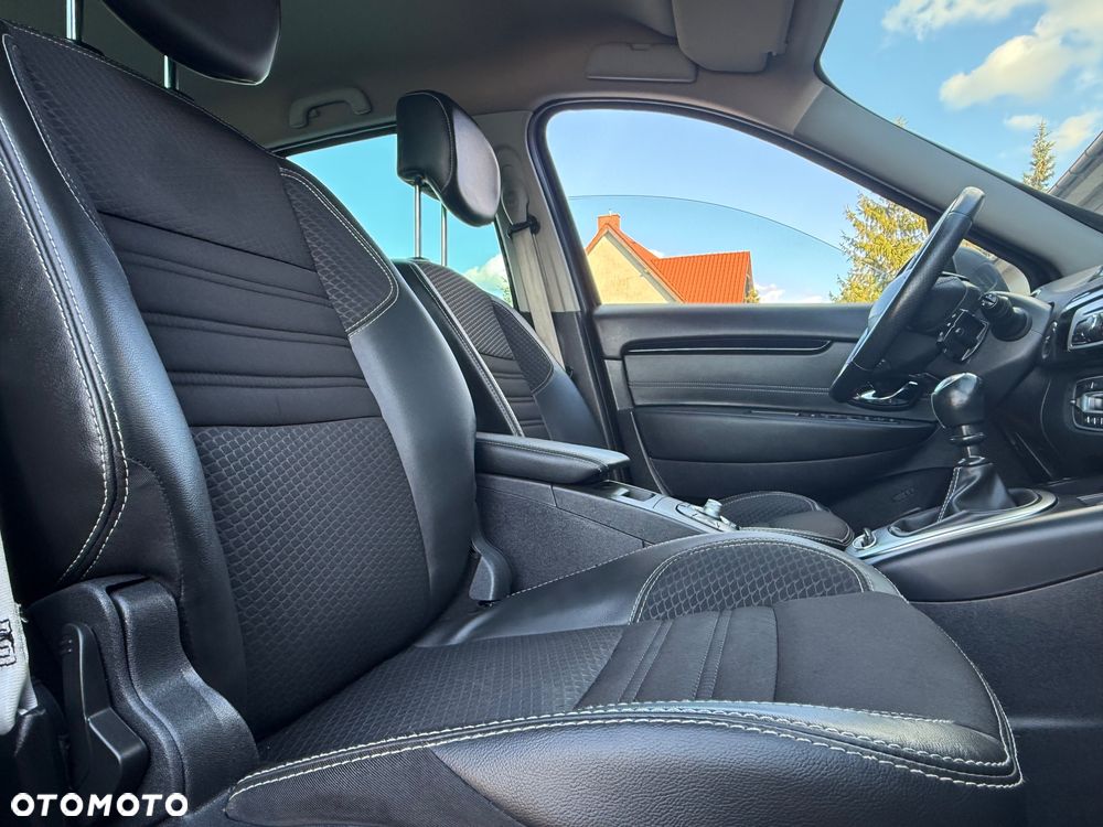 Renault Scenic ENERGY dCi 130 BOSE EDITION - 12