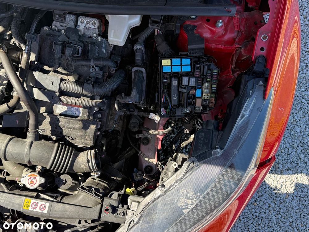 Toyota Yaris Hybrid 1.5 Premiere Edition - 4