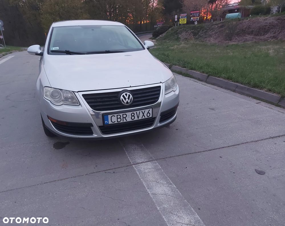 Volkswagen Passat 1.8 TSI Trendline - 7