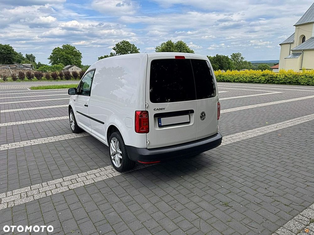 Volkswagen Caddy - 5