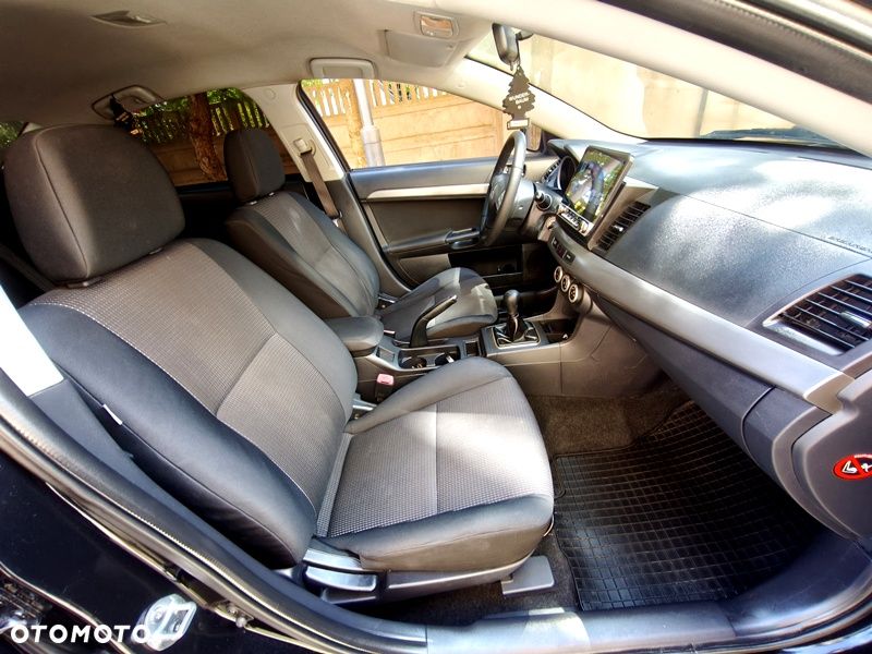 Mitsubishi Lancer 1.8 Inform LPG - 34