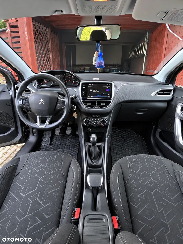 Peugeot 2008 - 7