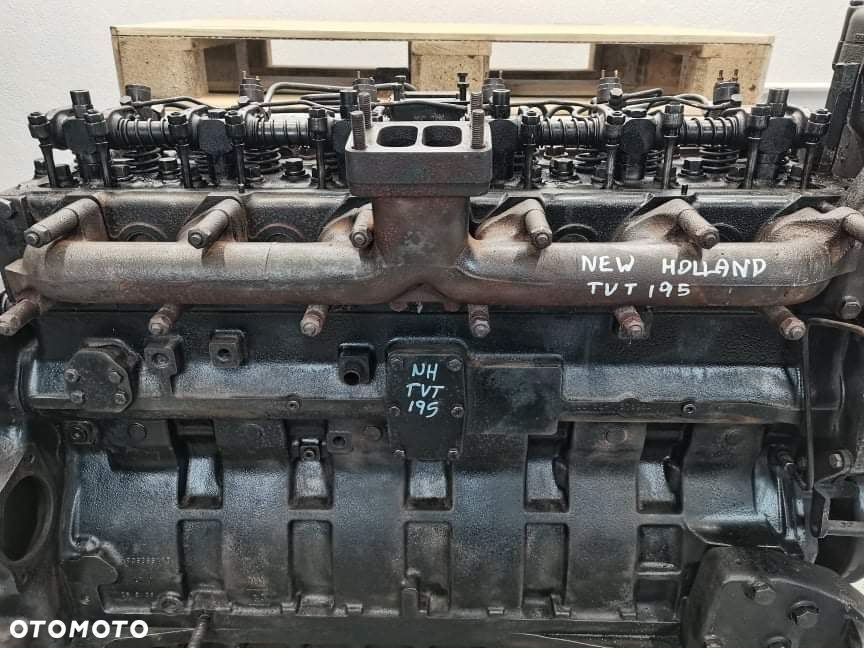 Kolektor wydechowy Steyr CVT .... {Sisu 620 6,6L} - 6