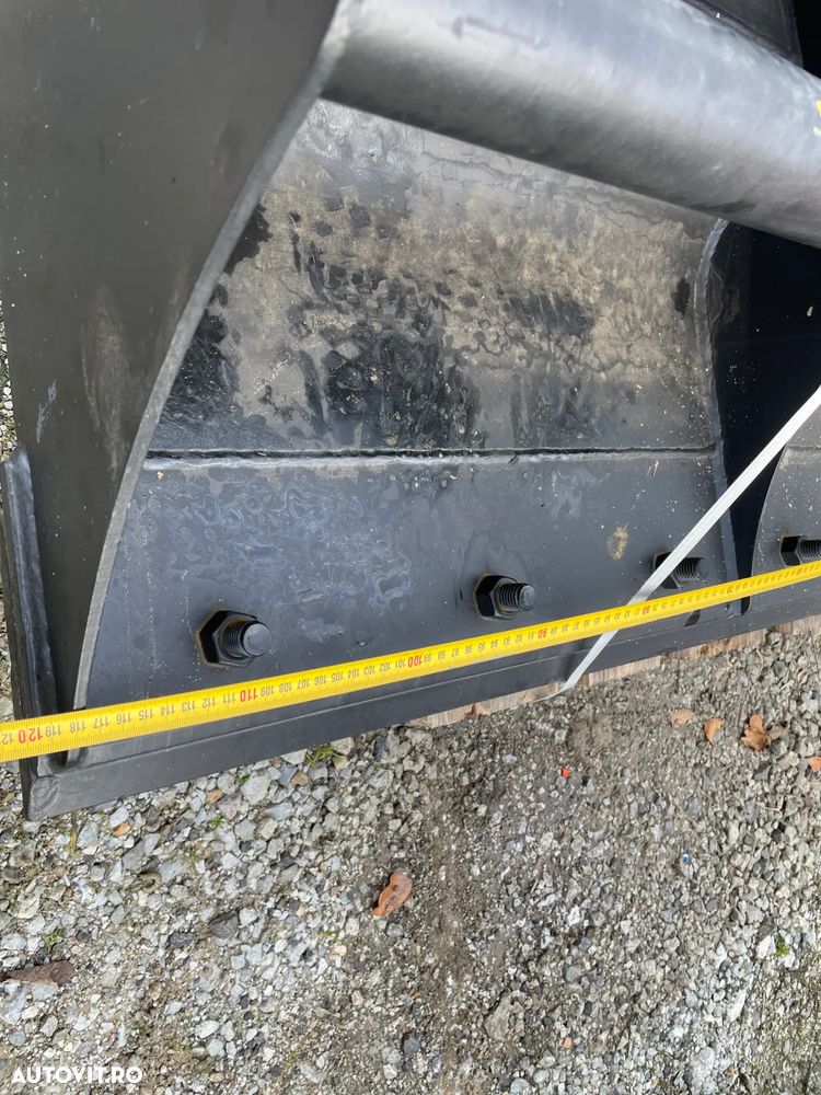 Cupa taluz latime de 1200 mm pentru excavatoare de 2-4 tone - 3
