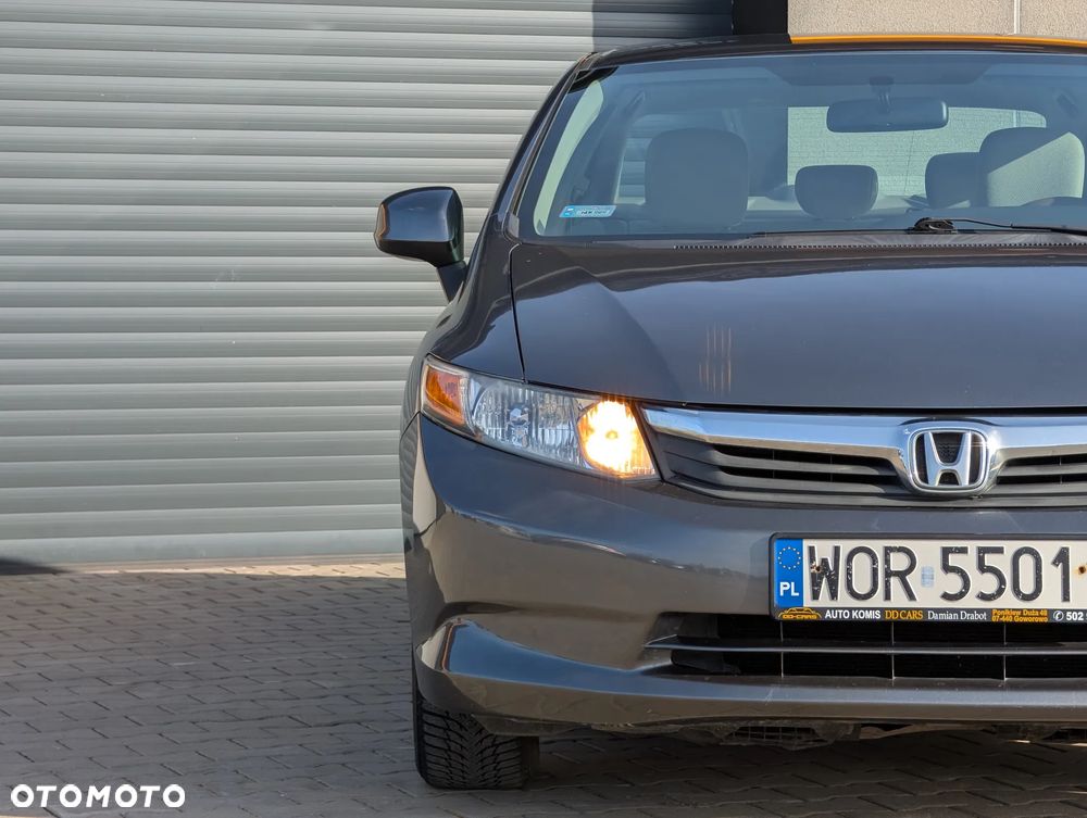 Honda Civic 1.8 Executive i-SHIFT - 4