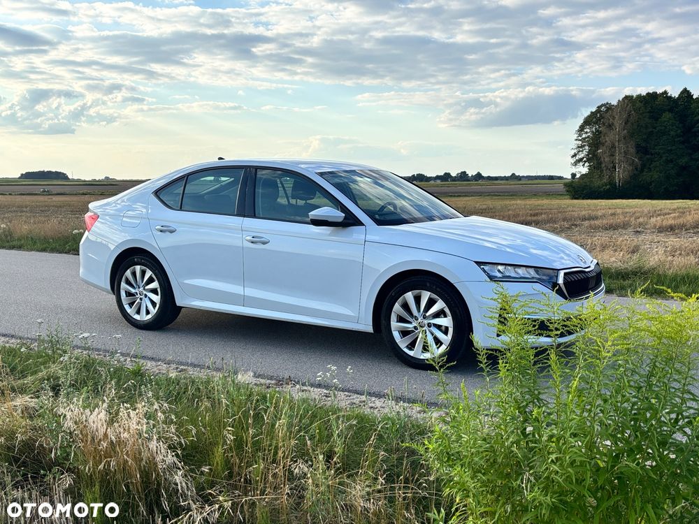 Skoda Octavia 1.5 TSI mHEV Selection DSG - 18
