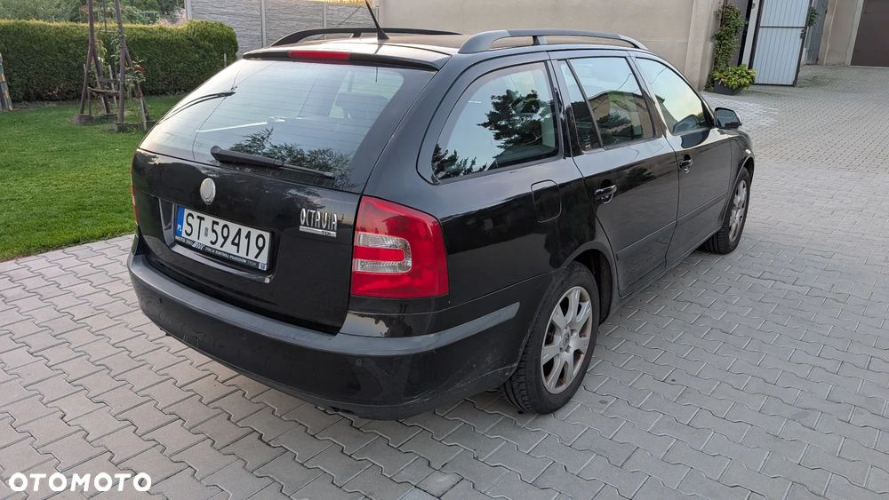 Skoda Octavia 2007 photo 4