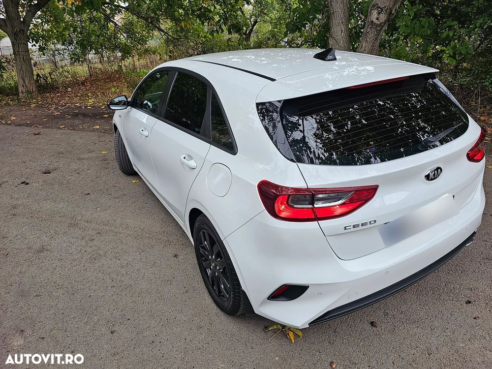 Kia Ceed - 6