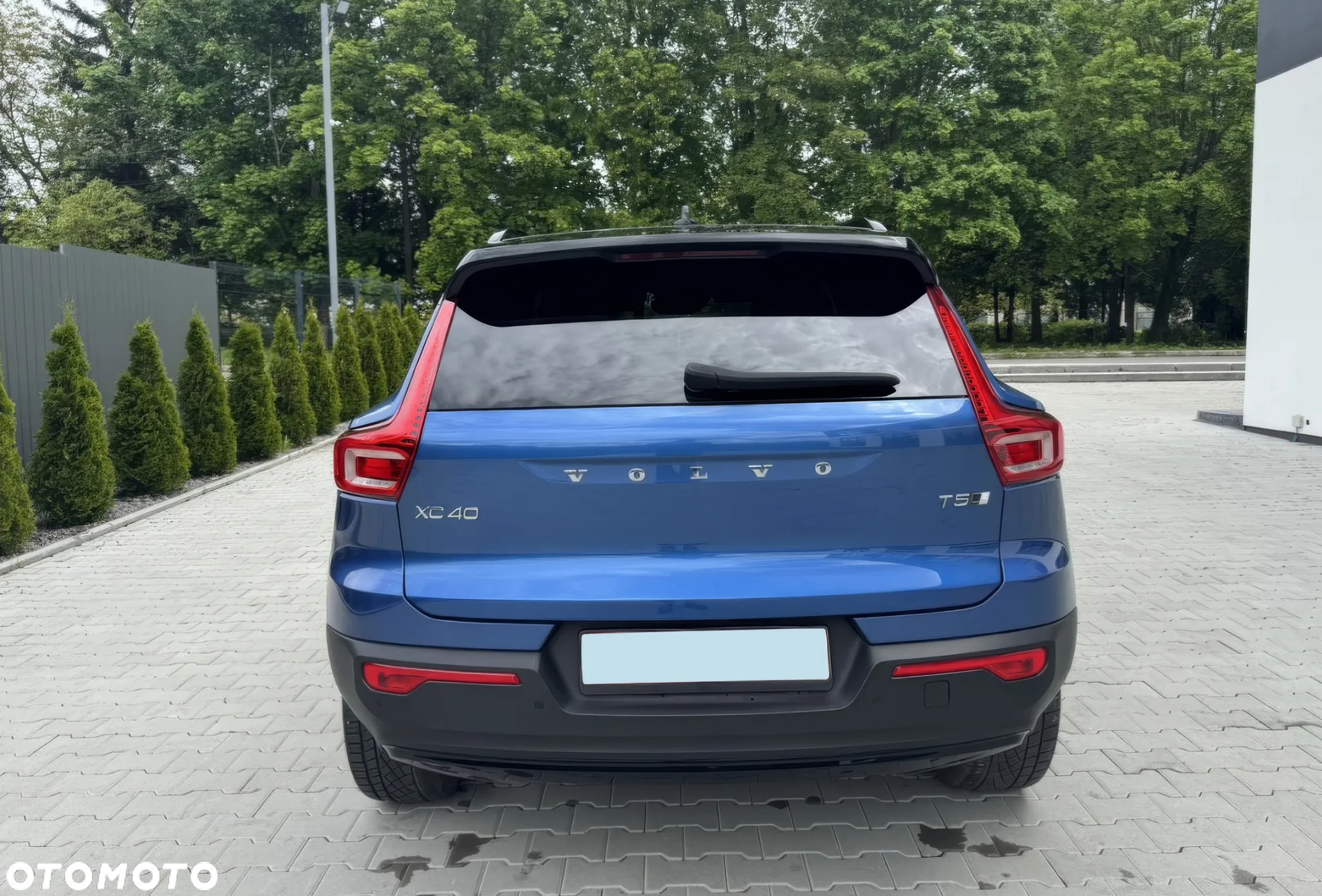 Volvo XC 40 T5 AWD R-Design - 5