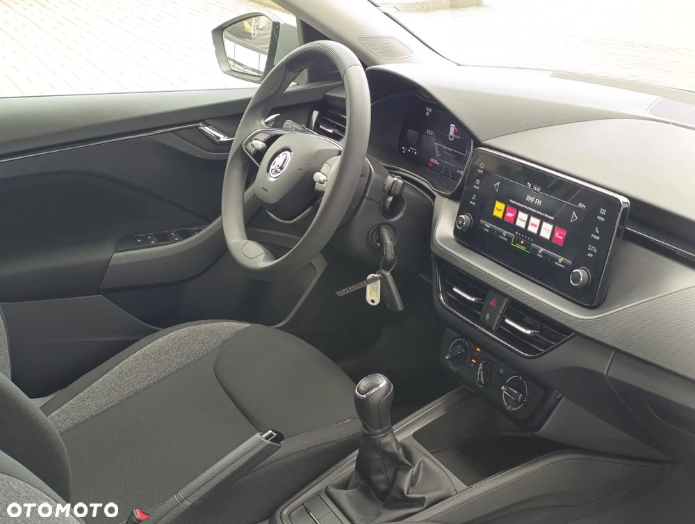 Skoda Scala 1.0 TSI Essence - 39