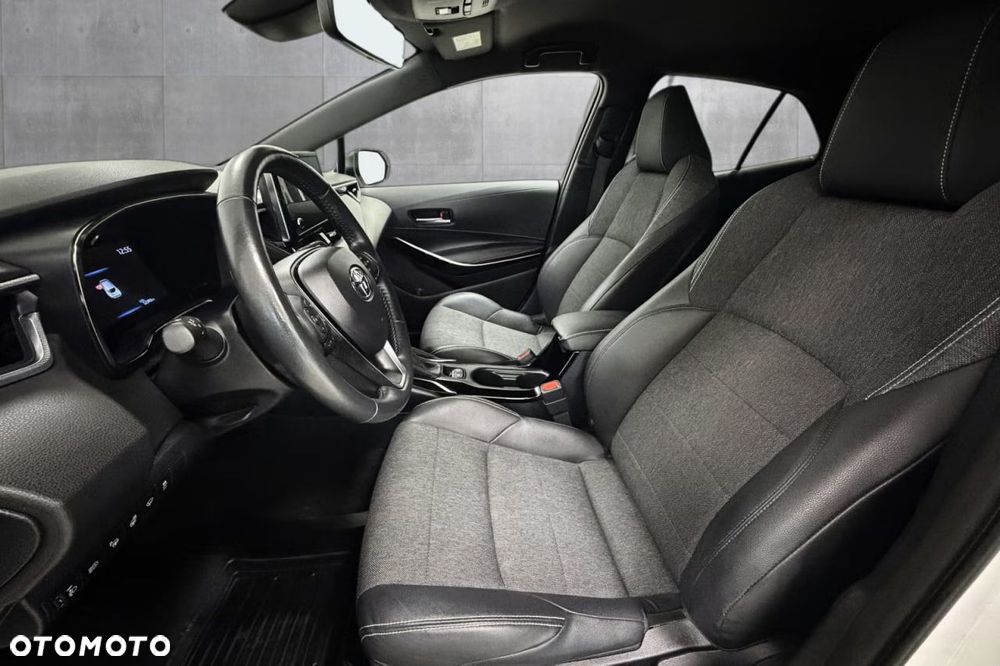 Toyota Corolla 1.8 Comfort - 9