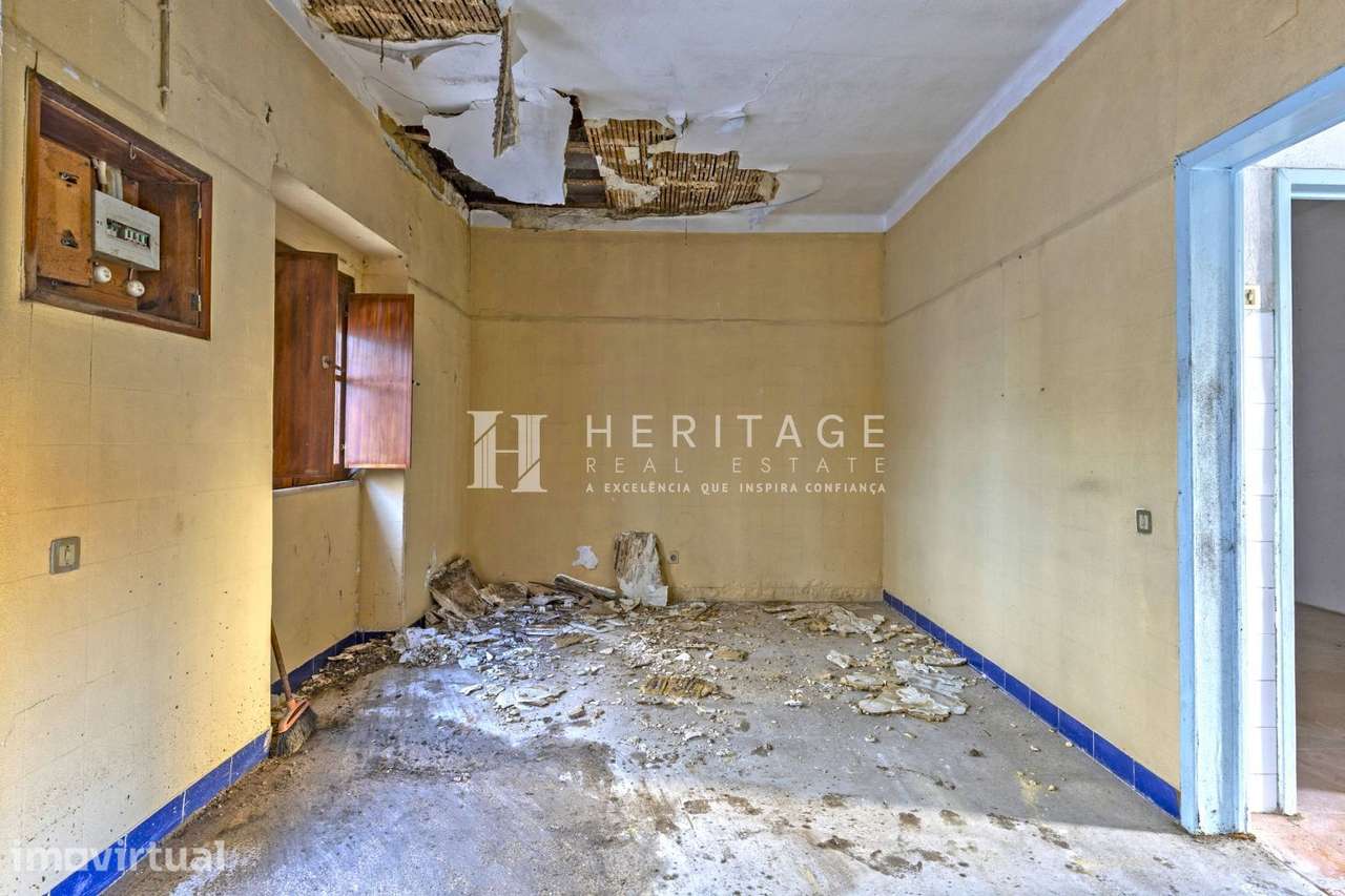 T1 para remodelação com Quintal - Grande imagem: 3/23