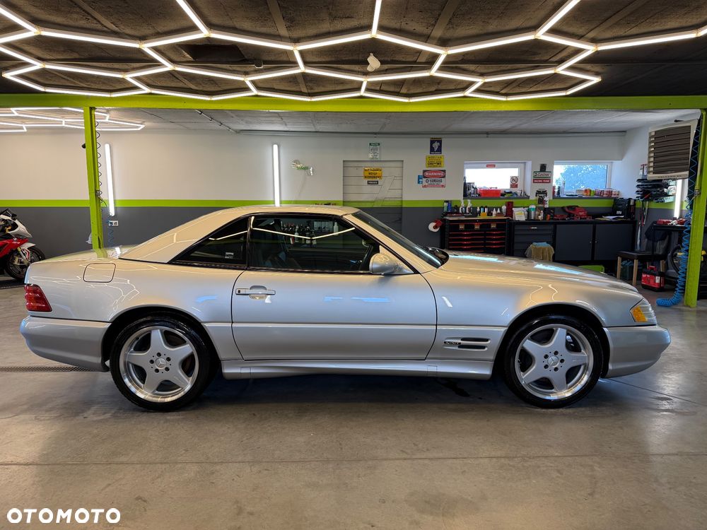 Mercedes-Benz SL - 8