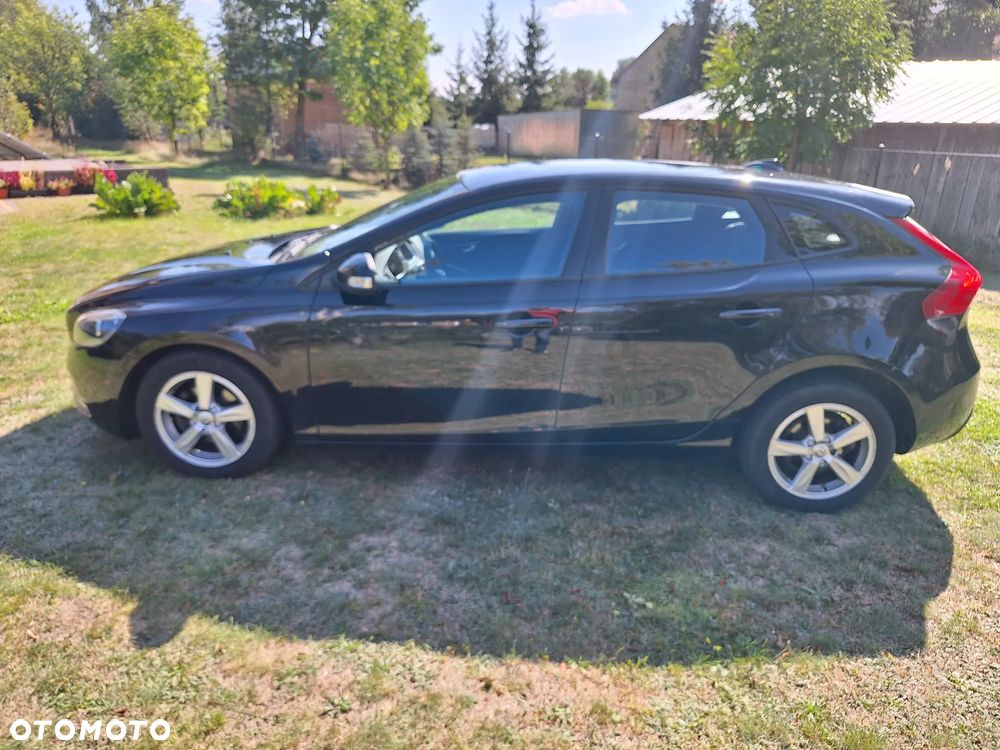 Volvo V40 - 2