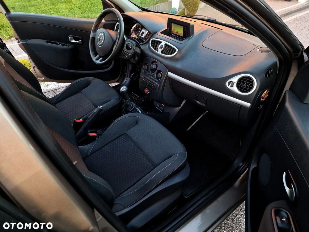 Renault Clio 1.2 16V Dynamique - 5