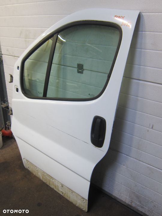 trafic-vivaro drzwi lewy przód - 5